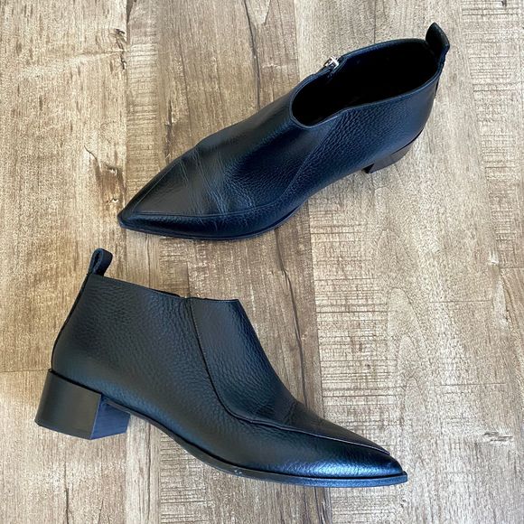 Everlane Shoes - Everlane The Boss Embossed Leather Bootie Black 9